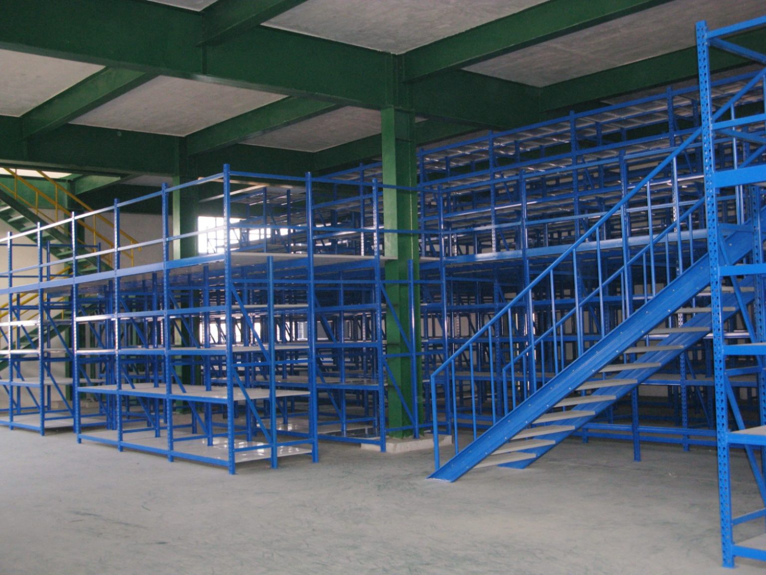 Mezzanine Racking System | Efficient Storage Solutions